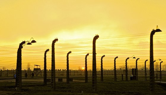 Les discours de haine des dirigeants, potentiels signes avant-coureurs d’un génocide, prévient l’ONU